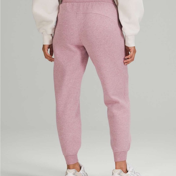 Like new Lululemon scuba joggers - Picture 2 of 4